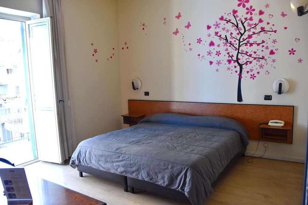 Hotel Scigliano Rossano Habitación foto